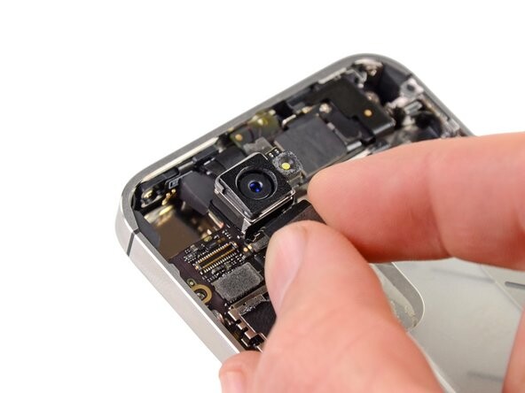 замена камеры iphone 4 в алматы, заменить камеру айфон 4s