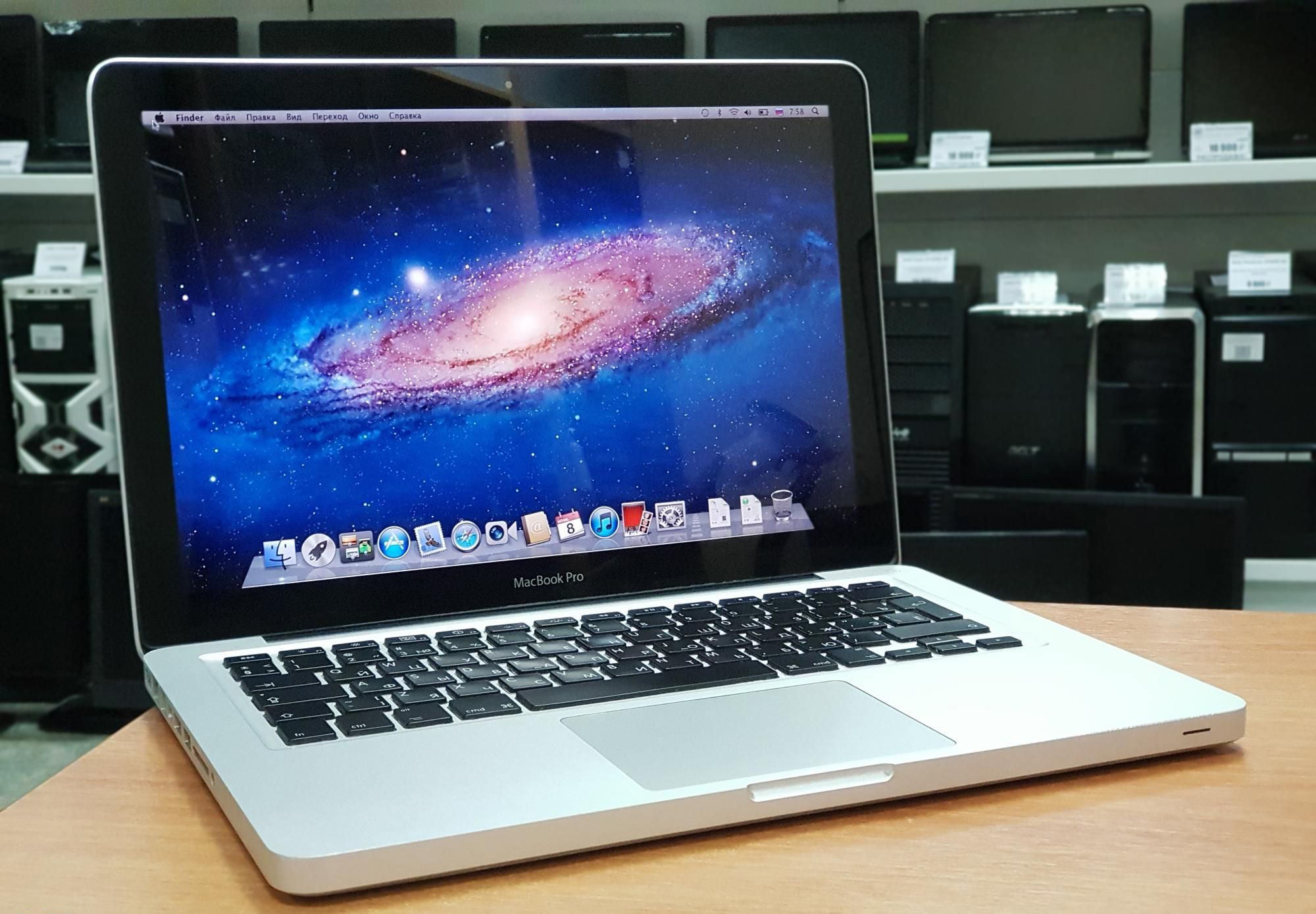 A1278 MACBOOK Pro.